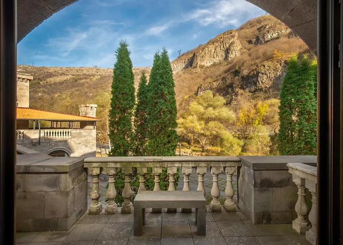 Tufenkian Avan Dzoraget Hotel